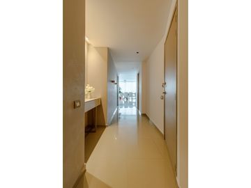 SE VENDE APARTAMENTO EN LA ZONA DE ALTOS DE RIOMAR
