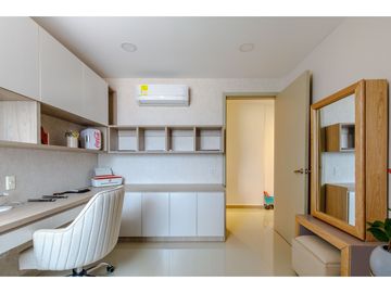 SE VENDE APARTAMENTO EN LA ZONA DE ALTOS DE RIOMAR