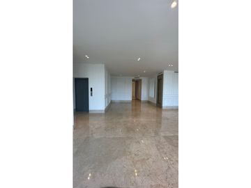 SE VENDE APARTAMENTO EN EL GOLF