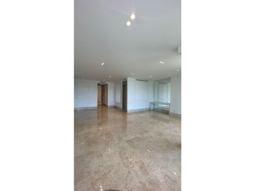 SE VENDE APARTAMENTO EN EL GOLF