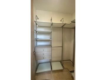 SE VENDE APARTAMENTO EN EL GOLF