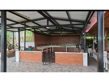 Se Vende Chalet Campestre Altagracia Pereira