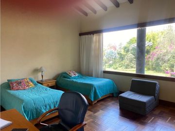 CASA FINCA EN RIONEGRO SECTOR LLANO GRANDE  UNIDAD CERRADA