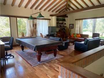 CASA FINCA EN RIONEGRO SECTOR LLANO GRANDE  UNIDAD CERRADA
