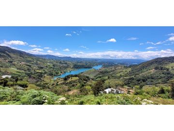 FINCA EN VENTA GRANADA ANTIOQUIA