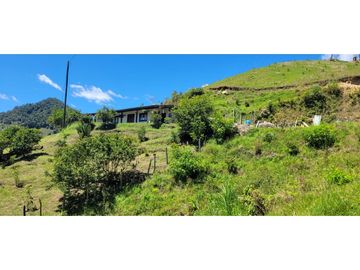 FINCA EN VENTA GRANADA ANTIOQUIA