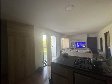 VENDO APARTAMENTO AMPLIOS ESPACIOS EN EL CARMEN DE VIBORAL