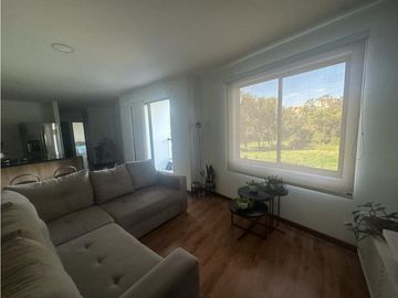 VENDO APARTAMENTO AMPLIOS ESPACIOS EN EL CARMEN DE VIBORAL