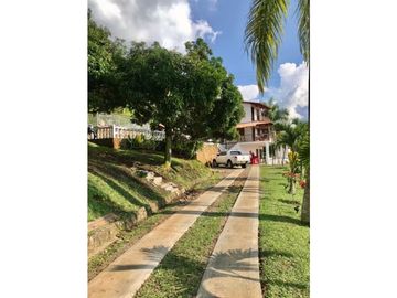 Santa Elena ( El Castillo) - Casa campestre en venta y/o permuta