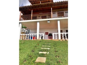 Santa Elena ( El Castillo) - Casa campestre en venta y/o permuta