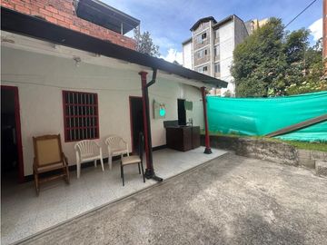 CASA-LOTE EN ZONA URBANA