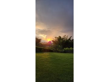 VENDO CASA CAMPESTRE VIA ARMENIA