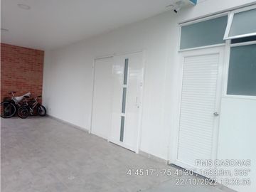 VENDO CASA CAMPESTRE VIA ARMENIA