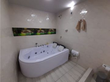 Casa de 2 pisos más terraza en venta Barrio Rincón del Bosque Palmira