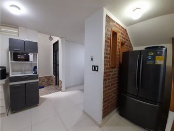 Casa de 2 pisos más terraza en venta Barrio Rincón del Bosque Palmira