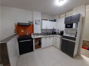 Casa de 2 pisos más terraza en venta Barrio Rincón del Bosque Palmira