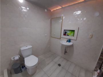Casa de 2 pisos más terraza en venta Barrio Rincón del Bosque Palmira