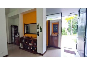 Se vende casa campestre vía al aeropuerto, Armenia Quindio