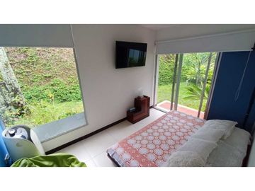 Se vende casa campestre vía al aeropuerto, Armenia Quindio