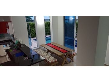 VENDO CASA EN GIRARDOT  (Condominio Casa Loma Campestre)