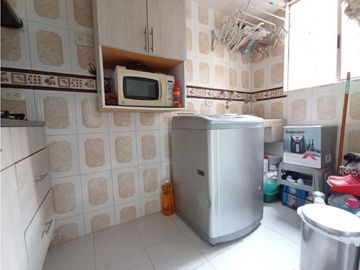 SE VENDE APARTAMENTO EN C.R CALICANTO