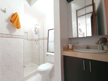 SE VENDE APARTAMENTO EN C.R CALICANTO