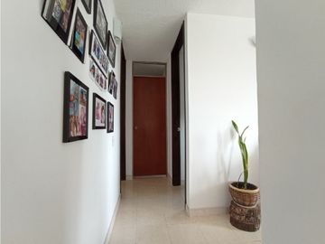 SE VENDE APARTAMENTO EN C.R CALICANTO