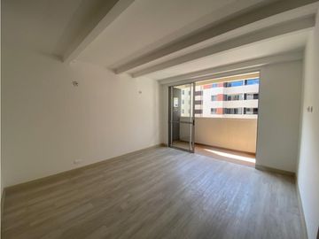 APARTAMENTO EN UNIDAD CERRADA CON ACABADOS EN MARINILLA