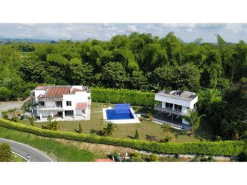 Se vende casa campestre vía aeropuerto, Tebaida Quindio