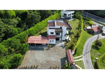 Se vende casa campestre vía aeropuerto, Tebaida Quindio