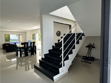 Se vende casa campestre vía aeropuerto, Tebaida Quindio