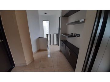 VENDO APARTAMENTO ALAMOS DUPLEX