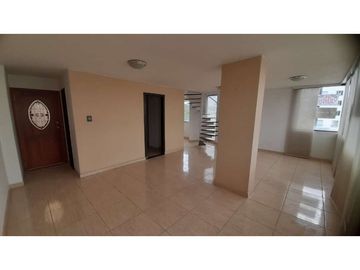 VENDO APARTAMENTO ALAMOS DUPLEX