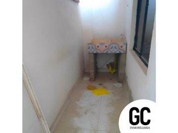 Se vende casa esquinera comercial / Barrio el manantial (Soledad)