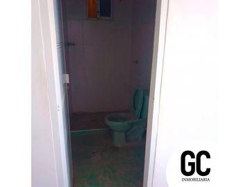 Se vende casa esquinera comercial / Barrio el manantial (Soledad)