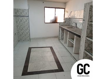 Se vende casa Comercial esquinera / Barrio los almendros - Soledad