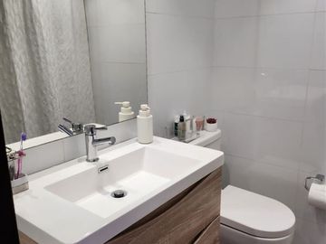 Departamento en Venta en Avda. Edmundo Eluchans / Los Mirlos