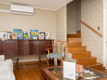 4 dormitorios con piscina en Rojas Magallanes/El Hualle Sur