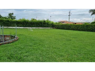 Hermosa finca en parcelación cerrada en venta Santa Elena El Cerrito