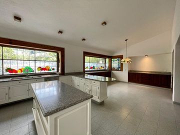 CASA EN VENTA,   EN RANCHO SAN FRANCISCO