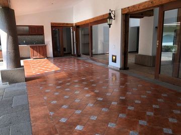 CASA EN VENTA,   EN RANCHO SAN FRANCISCO