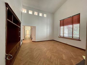 CASA EN VENTA,   EN RANCHO SAN FRANCISCO