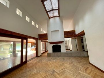 CASA EN VENTA,   EN RANCHO SAN FRANCISCO