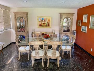 Casa en Club de Golf Cuernavaca, cerca de Las Palmas