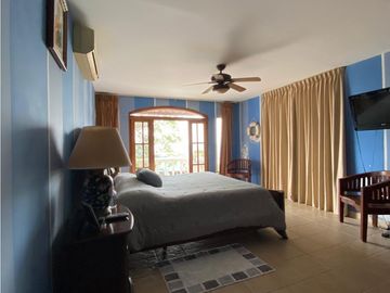 DUPLEX EN VENTA, MARINA DEL REY-PLAYA BLANCA (6)