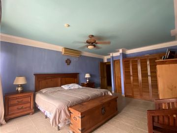 DUPLEX EN VENTA, MARINA DEL REY-PLAYA BLANCA (6)