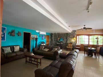 DUPLEX EN VENTA, MARINA DEL REY-PLAYA BLANCA (6)
