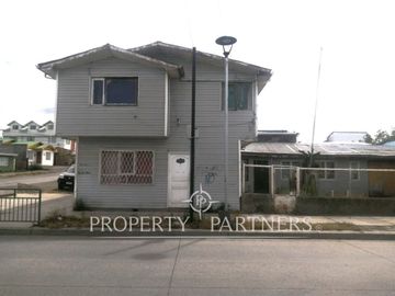 Gran casa para remodelar, uso habitacional o comercial en Punta Arenas