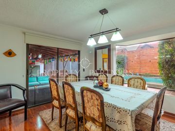 Oportunidad Alto Macul - casa segura dentro de microbarrio - Bajo precio tasación.  3d, 3b, 2e