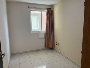 Casa en VENTA en Residencial Girona. La Magdalena Ocotitlán, Metepec.